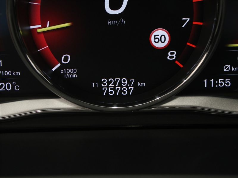 Volvo S60 2,0 Polestar 270kW 75tkm.ČR - fotka 27 z 27