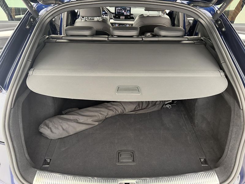 Audi Q5 SB*40tdi*ČR*DPH*S-Line*Vzduch* - fotka 13 z 42