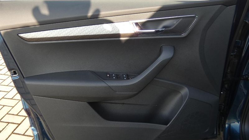 Škoda Karoq 1,5 TSI Style DSG - fotka 8 z 22