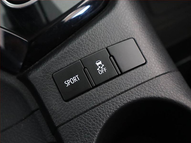 Toyota Corolla (2017) Style 1.6 Valvematic, Automat - fotka 25 z 25