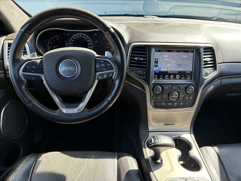 Jeep Grand Cherokee 3,0 CRD 184KW SUMMIT ČR.1.MAJ. - fotka 8 z 38