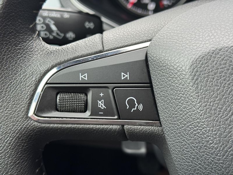 Seat Arona (2019) 1.0TGi MAN CNG, Style, FullLED - fotka 23 z 48