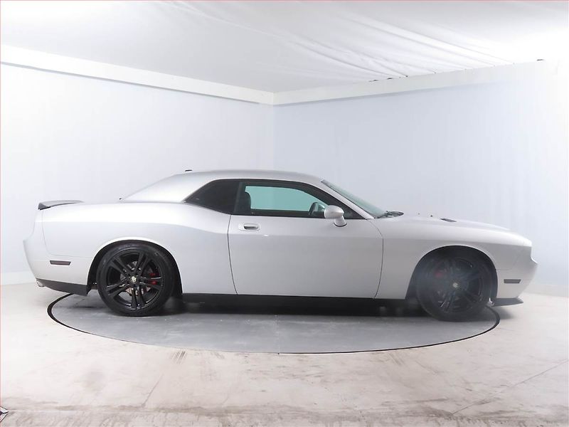 Dodge Challenger (2009) 3.5 V6, Automat, Kůže - fotka 6 z 15
