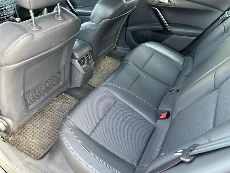 Peugeot 508 1,6 THP  SW - fotka 17 z 19