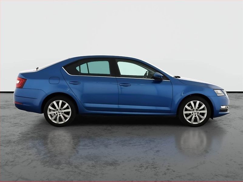 Škoda Octavia (2018) 2.0 TDI, Automat, Tempomat - fotka 6 z 19