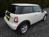 Mini One 1.6i, KLIMA,110TKM - náhled 8