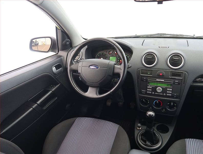 Ford Fusion (2007) 1.4, po STK, v provozu - fotka 7 z 16