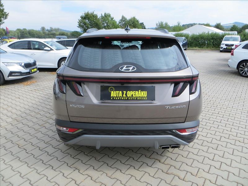 Hyundai Tucson 1,6 CRDi mHEV DCT Smart 100 kW - fotka 6 z 28