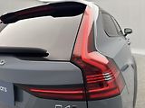 Volvo V90 CC D4 AWD PRO AUT - náhled 22