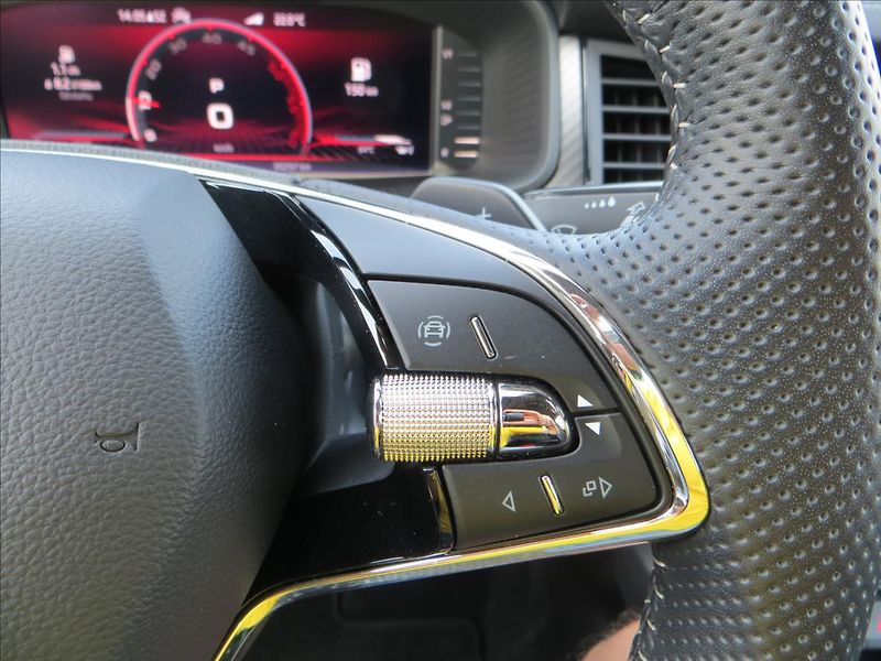 Škoda Kodiaq 2,0 TDI Sportline DSG Matrix - fotka 29 z 34