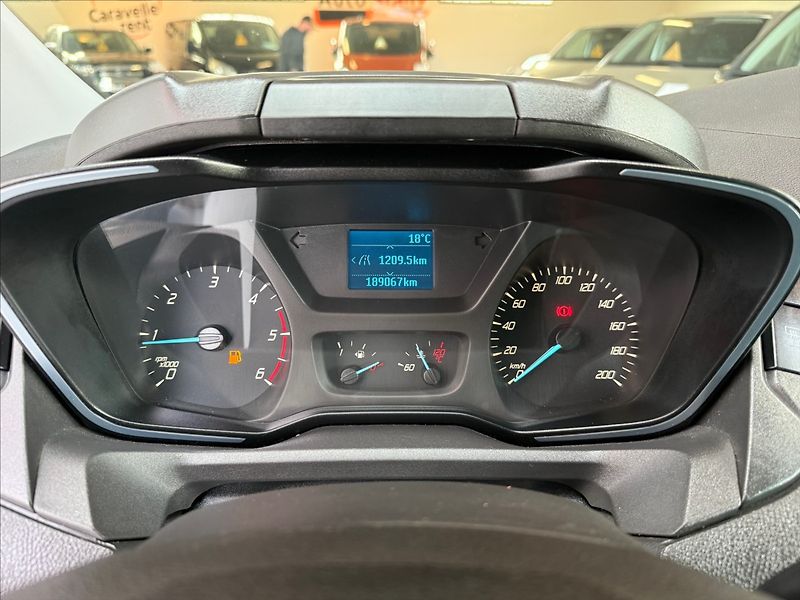 Ford Tourneo Custom 2,2 TitaniumX,92kW,po servisu - fotka 17 z 30