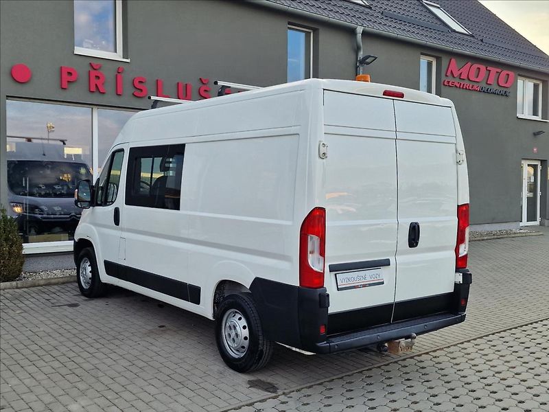 Citroën Jumper 2.2HDI L2H2 6-míst,ČR,1.Maj. - fotka 8 z 45