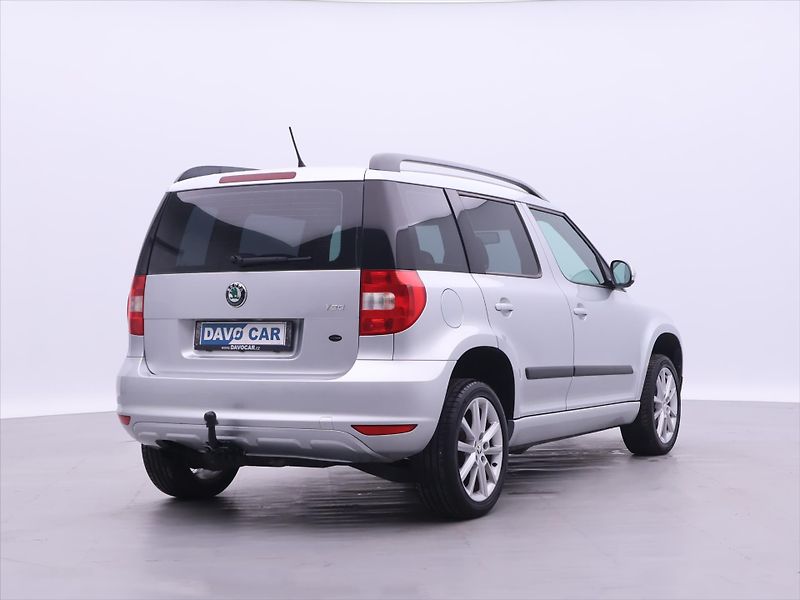 Škoda Yeti 1,2 TSI 77kW Klima Tažné 1.Maj - fotka 7 z 26