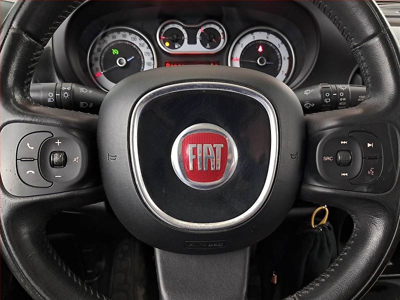 Fiat 500L (2013) 1.4 16V, Tempomat - fotka 16 z 16