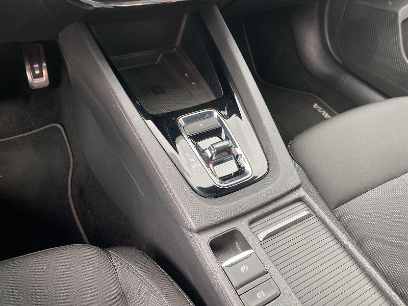 Škoda Octavia (2021) Combi 1.4 TSI iV DSG Style - fotka 28 z 36