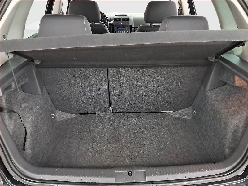 Volkswagen Polo (2009) 1.2 12V, Tempomat - fotka 13 z 16