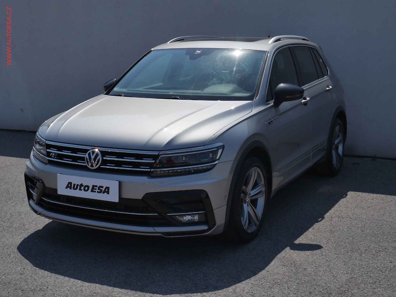Volkswagen Tiguan (2019) 2.0TDi, 1.maj,ČR, R-Line - fotka 3 z 15