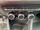 Dacia Duster (2019) 1.6 SCe, ČR, Access, navi - náhled 14