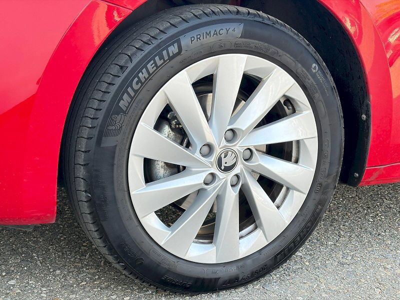 Škoda Octavia (2025) DSG 1.5 TSI / 110kW / TOP SELE - fotka 35 z 35