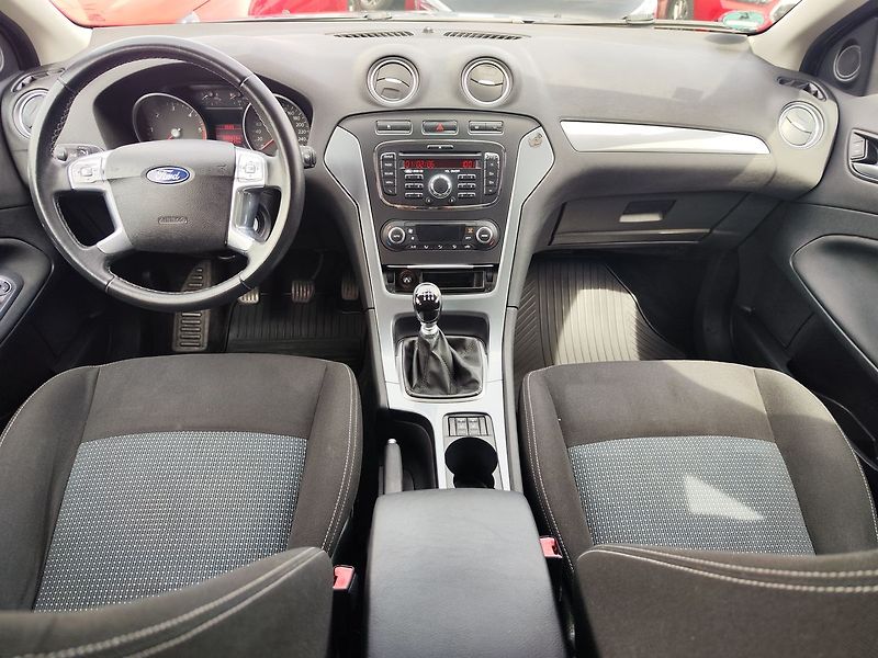 Ford Mondeo 2.0 TDCi/85kW - fotka 12 z 25