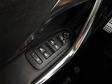 Peugeot 2008 (2014) 1.6 VTi, Navi, Tempomat - náhled 16