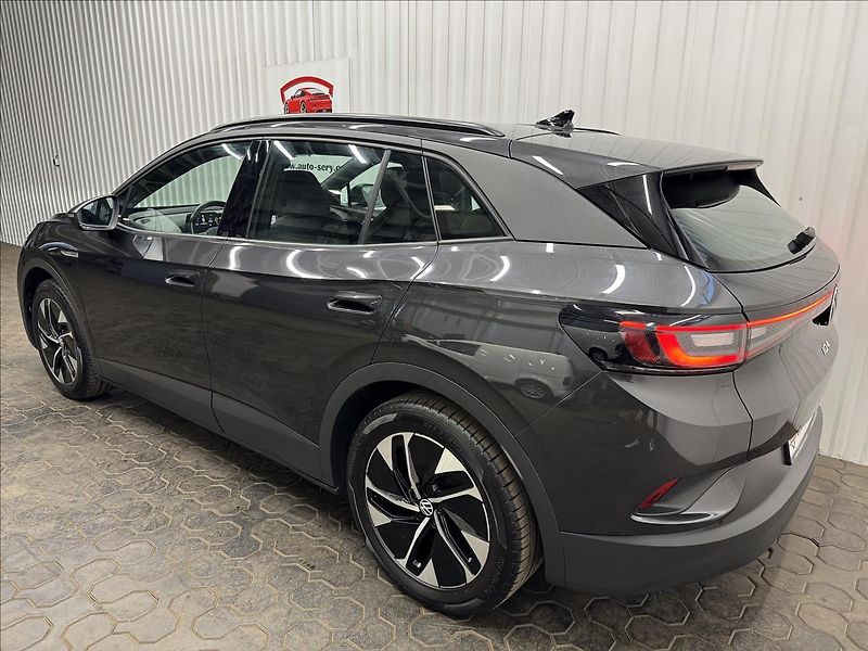 Volkswagen ID.4 150kW PRO PERF. KAM360 SOH 94% - fotka 6 z 44