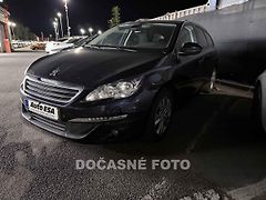 Peugeot 308 (2015) 1.6 HDi, 1.maj, autoAC - fotografie inzerátu