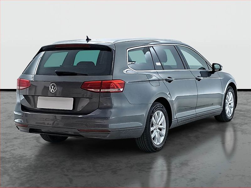 Volkswagen Passat (2017) 2.0 TDI, Automat, Tempomat - fotka 5 z 22