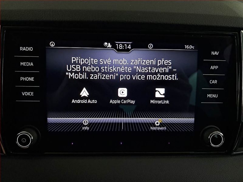 Škoda Karoq (2022) Style 1.5 TSI - fotka 17 z 19