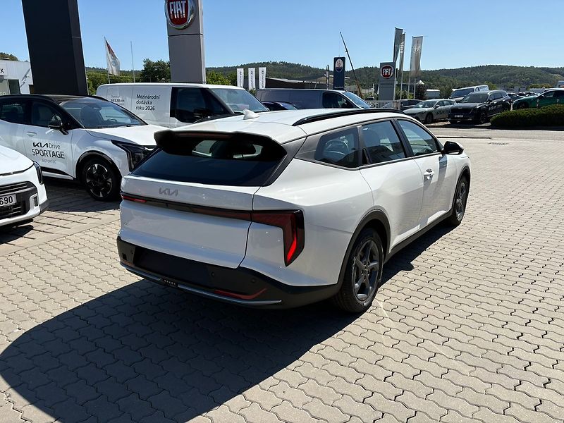 Kia Ostatní (2026) SW 1,6 T-GDi GPF 7DCT SPIN 110 - fotka 6 z 18