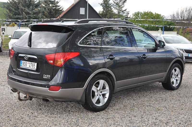Hyundai ix55 3.0CRDi V6 24V 176kW - fotka 3 z 18