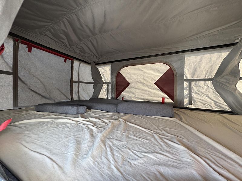 Hero Camper (2020) 2020, STAN, SOLÁRY, MARKÝZA - fotka 10 z 25