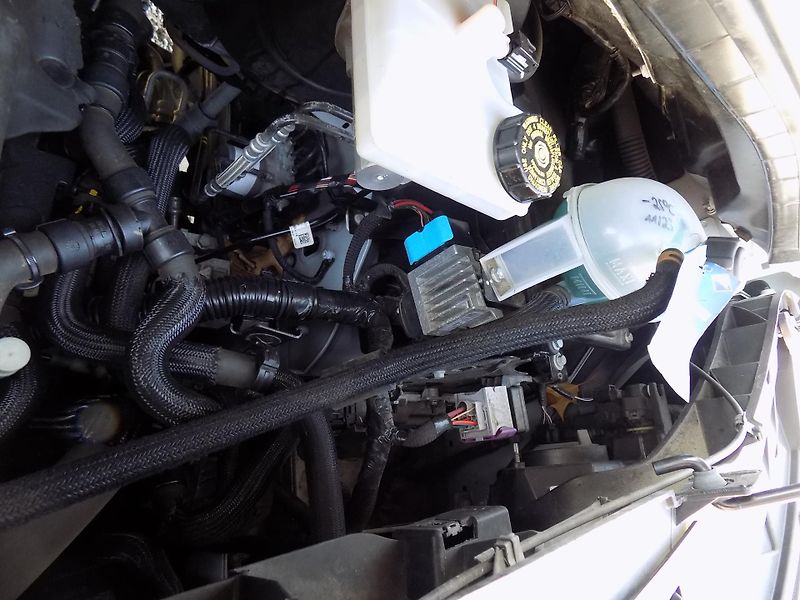 Renault Master 2,3 CDTI 100 KW L2H2 KLIMA - fotka 36 z 43