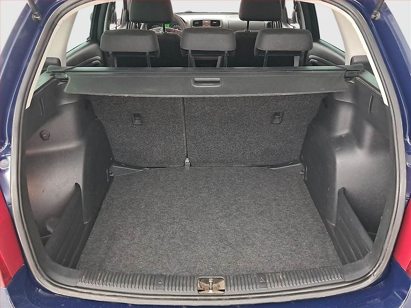 Škoda Fabia (2012) 1.6 TDI, Tažné, CZ doklady - fotka 13 z 16