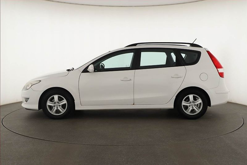 Hyundai i30 (2012) 1.6 CVVT, ČR,1.maj, po STK - fotka 3 z 13