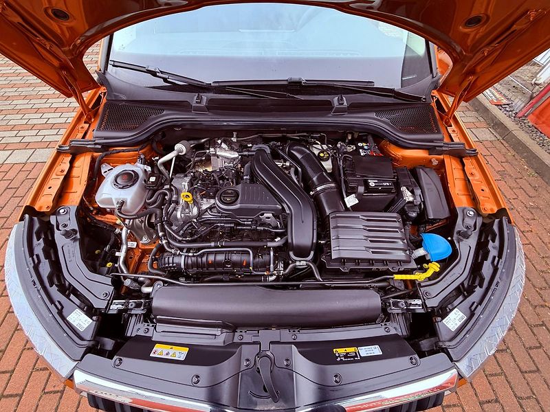Škoda Kamiq 1.5 TSi Fresh DSG, ČR, 1.Maj - fotka 29 z 30