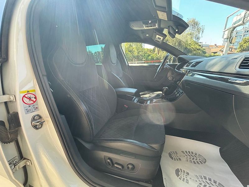 Škoda Superb 2.0TDI-AT/2018/SPORTLINE-ZÁRUK - fotka 45 z 55