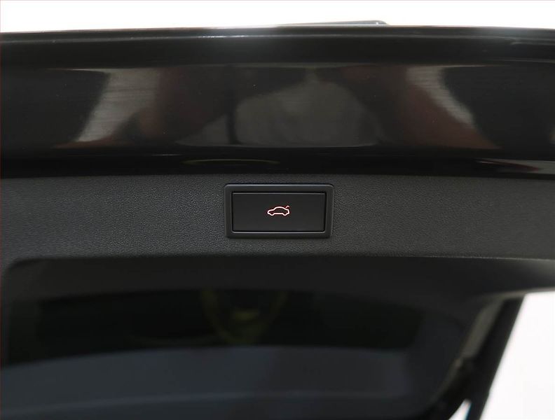 Škoda Enyaq (2021) iV 80 (82 kWh), SoH 90% - fotka 23 z 31