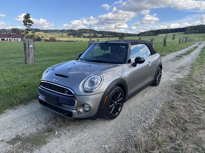Mini Cooper S (2016) 2.0 S 1.MAJITEL.SERVIS - fotka 12 z 40