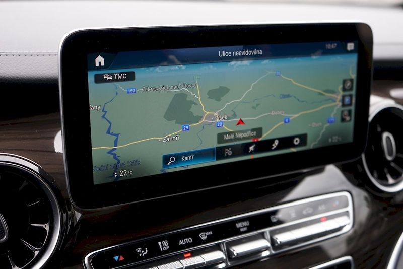 Mercedes-Benz Třídy V (2021) V 300d L Auto 4MATIC 7-míst We - fotka 14 z 25