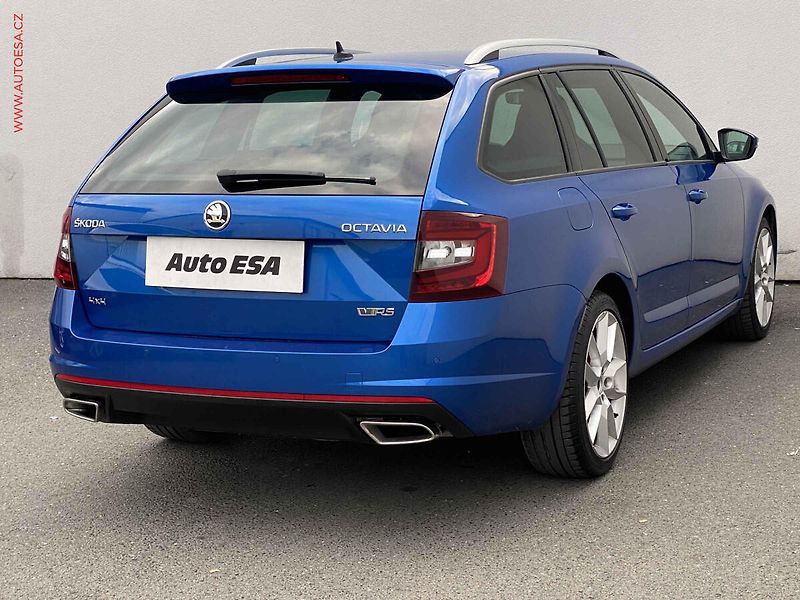 Škoda Octavia (2018) 2.0 TDi 4x4, RS, DSG, LED - fotka 4 z 19