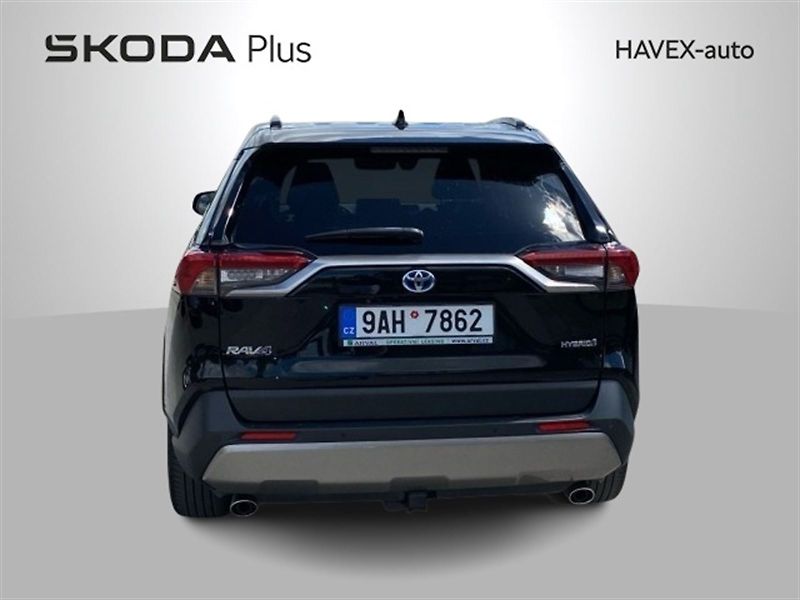 Toyota RAV4 (2022) 2.0 Hybrid e-CVT 4WD AT Execut - fotka 4 z 6