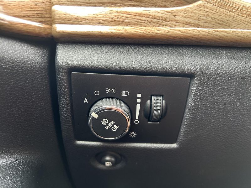 Jeep Grand Cherokee 3.0CRD OVERLAND KŮŽE odp.DPH - fotka 13 z 41