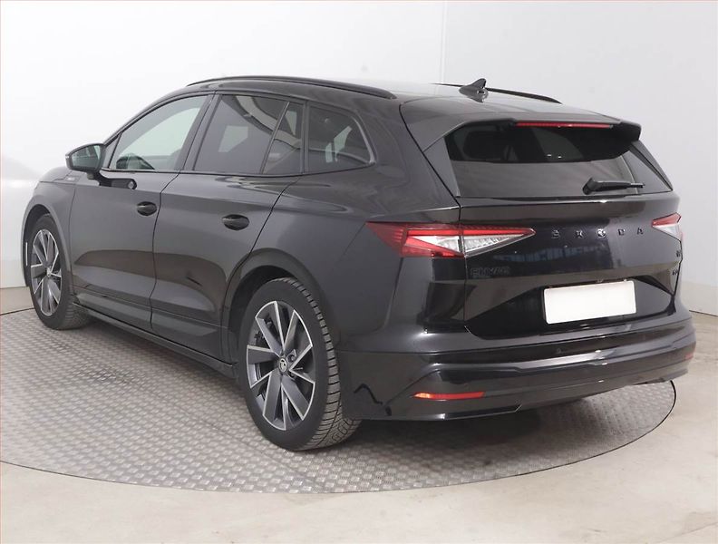 Škoda Enyaq (2021) Sportline iV 60 (62 kWh) - fotka 4 z 17