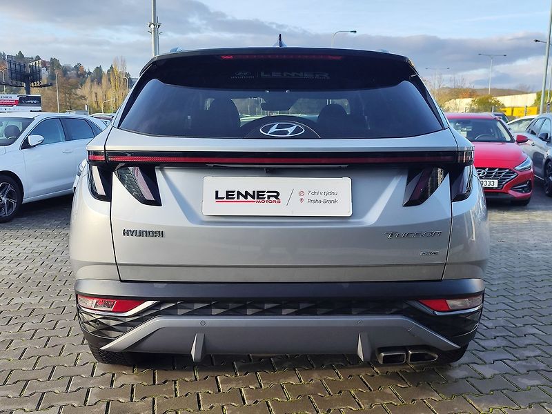 Hyundai Tucson 1.6T-GDI/132kW STL PRM DCT 4x4 - fotka 6 z 42