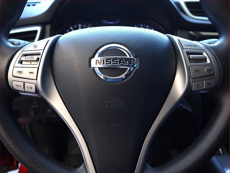 Nissan Qashqai (2016) 1.2 DIG-T, Serv.kniha - fotka 16 z 17