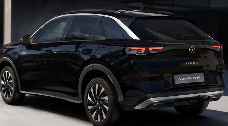 Volkswagen T-Roc (2026) 1,5 eTSI 85 kW 7DSG  People - fotka 3 z 6
