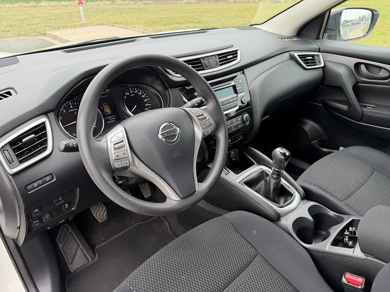 Nissan Qashqai 1.2 DIG-T ROZVODY SERVISKA DPH - fotka 11 z 33