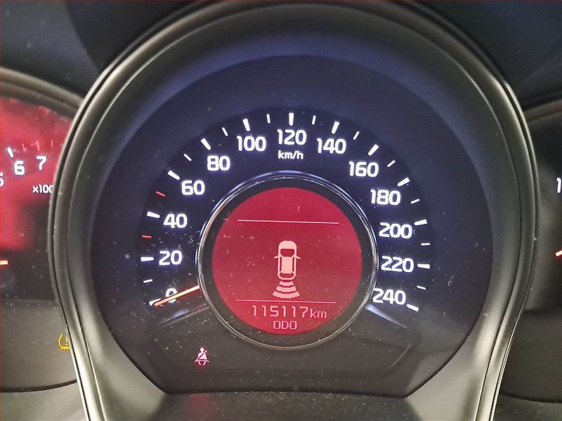 Kia Ceed (2017) 1.6 GDI, Serv.kniha, Tempomat - fotka 18 z 18