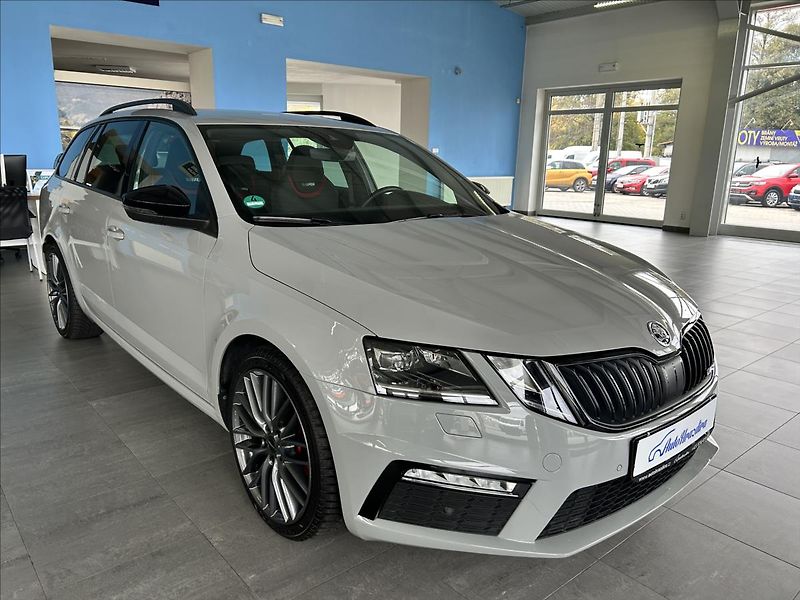 Škoda Octavia 2,0   TSI 180kW,RS,MANUÁL,SERV - fotka 1 z 34